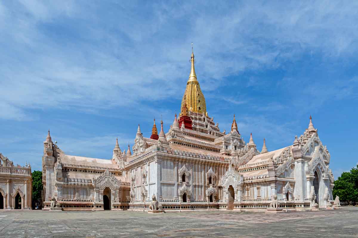 ananda templo en bagan myanmar