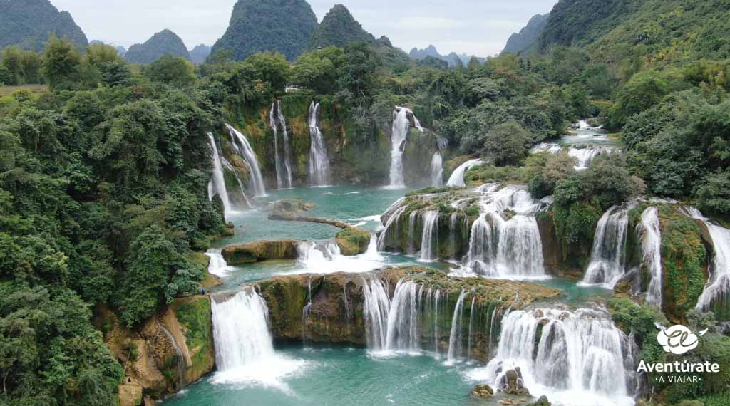 ban gioc waterfall vietnam