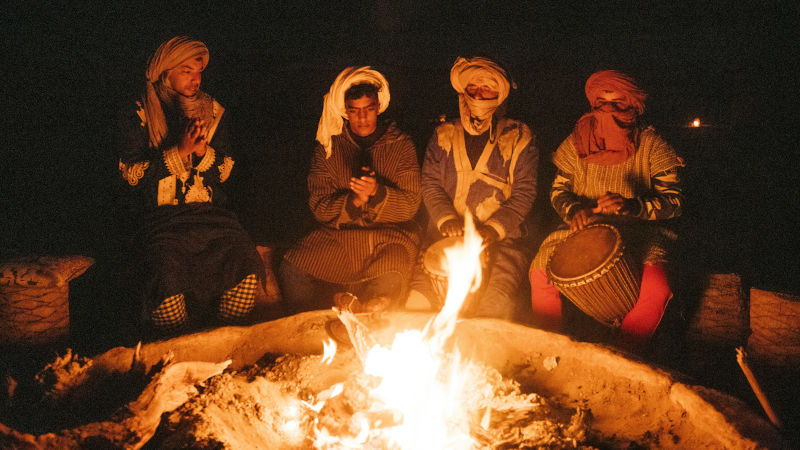 noche en el desierto merzouga